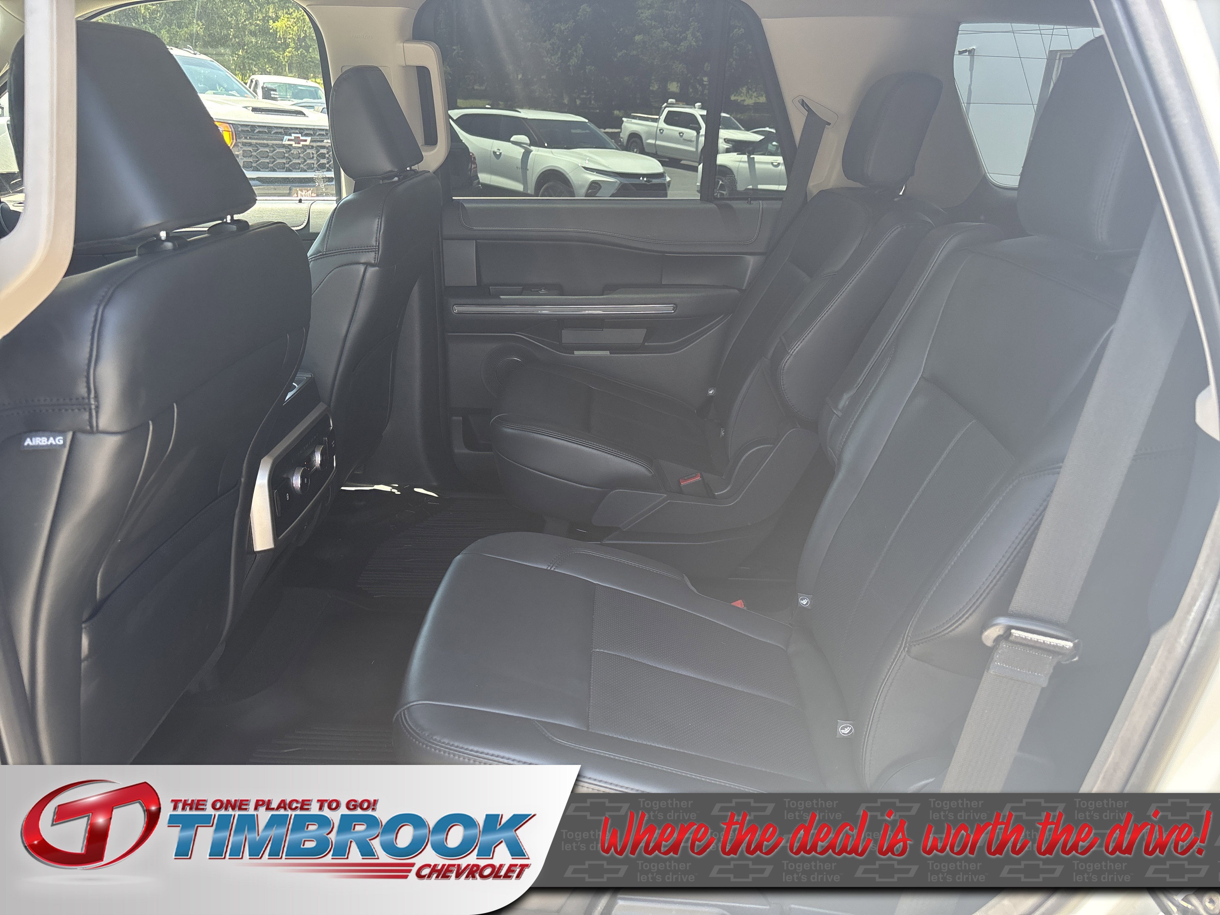 2024 Ford Expedition XLT