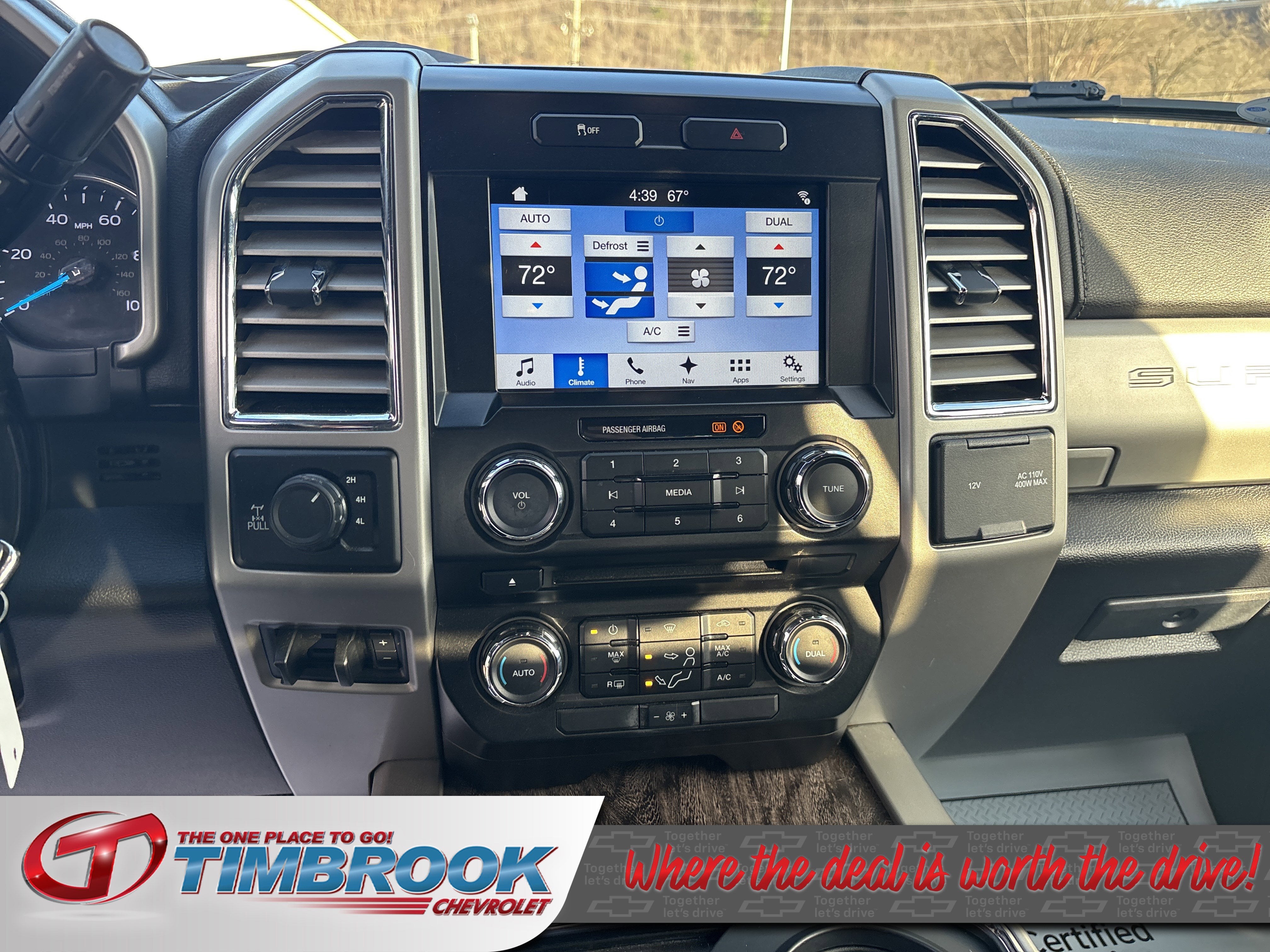 2017 Ford Super Duty F-250 SRW Lariat