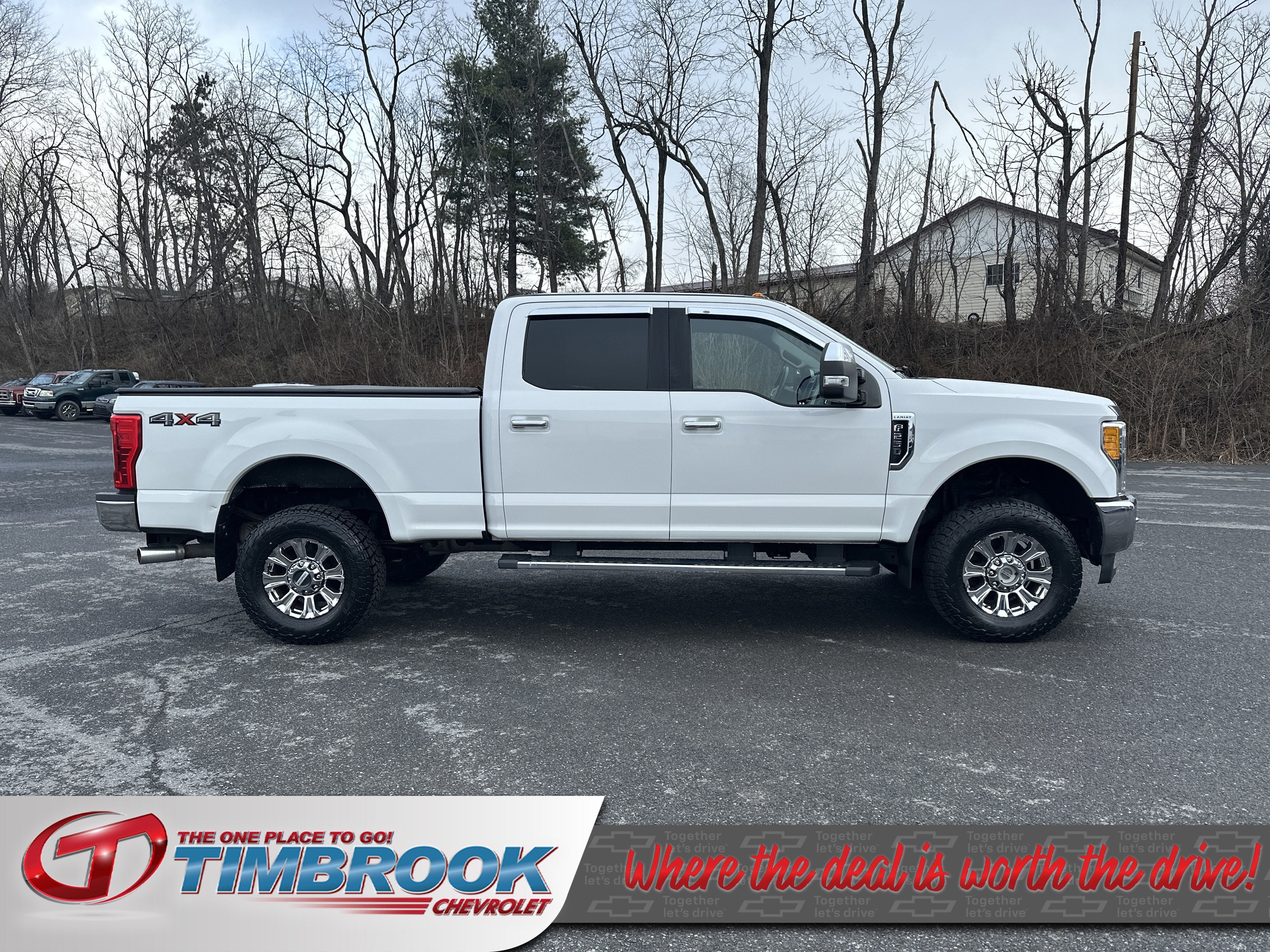 2017 Ford Super Duty F-250 SRW Lariat