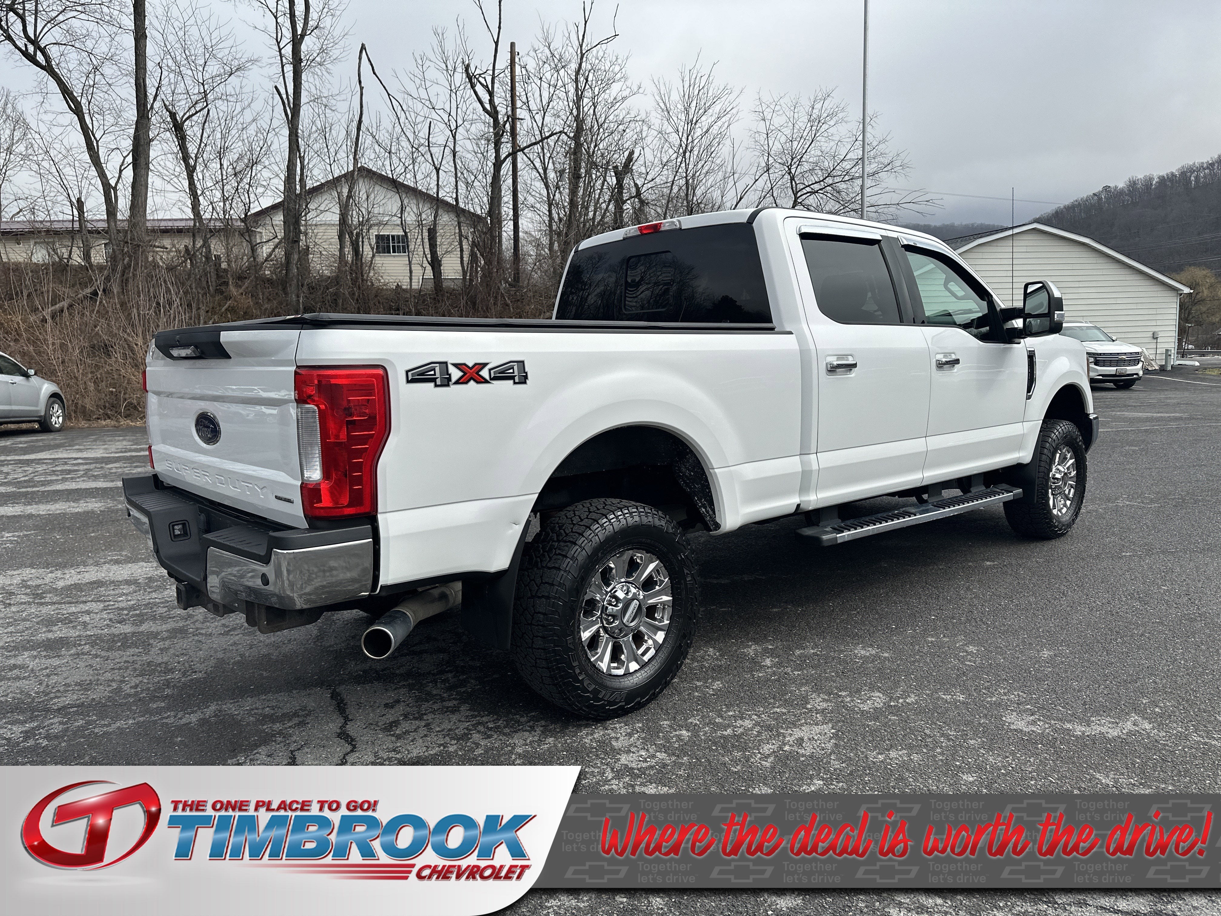 2017 Ford Super Duty F-250 SRW Lariat