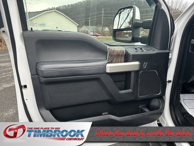 2017 Ford Super Duty F-250 SRW Lariat