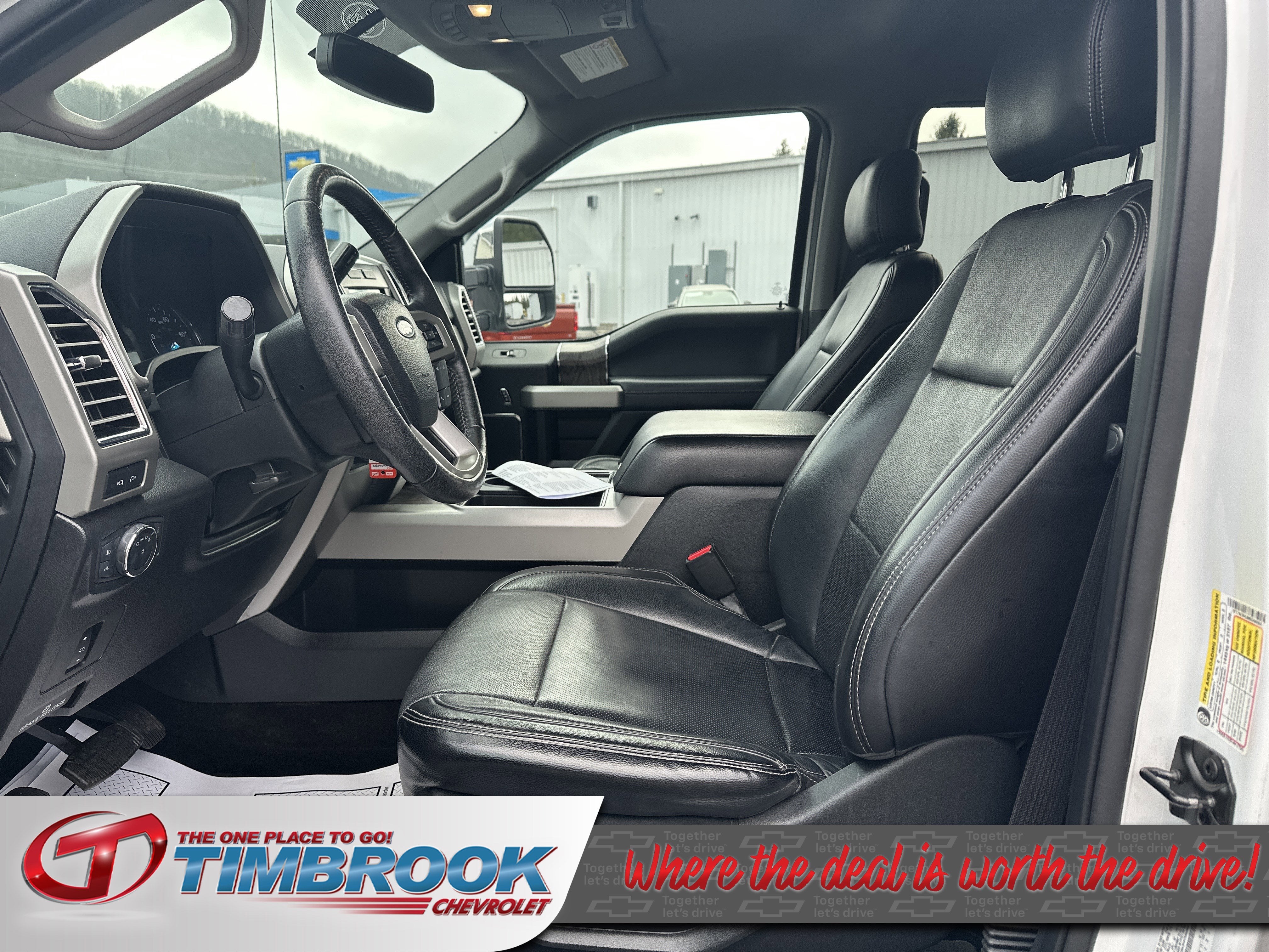 2017 Ford Super Duty F-250 SRW Lariat