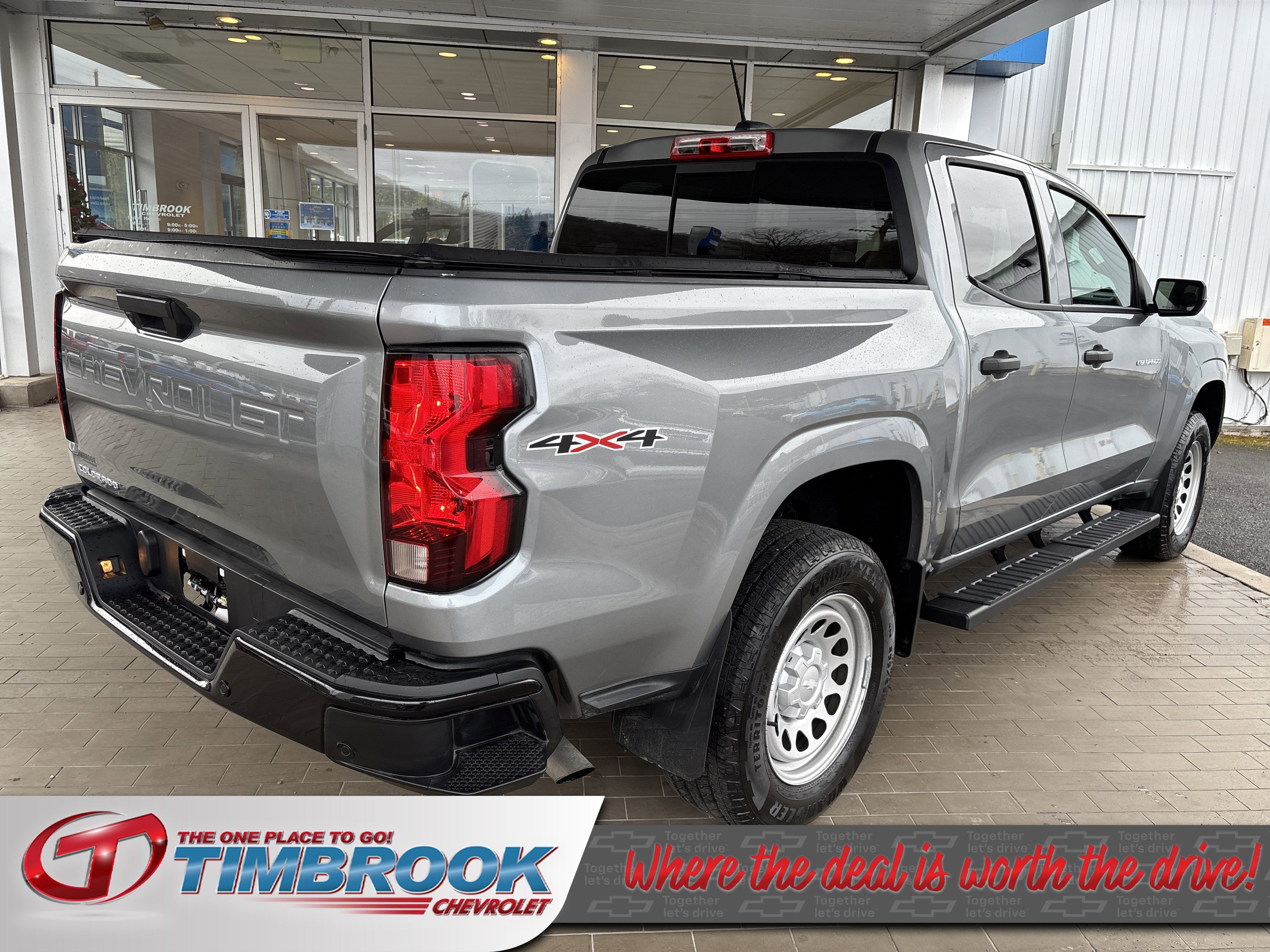 2025 Chevrolet Colorado WT/LT