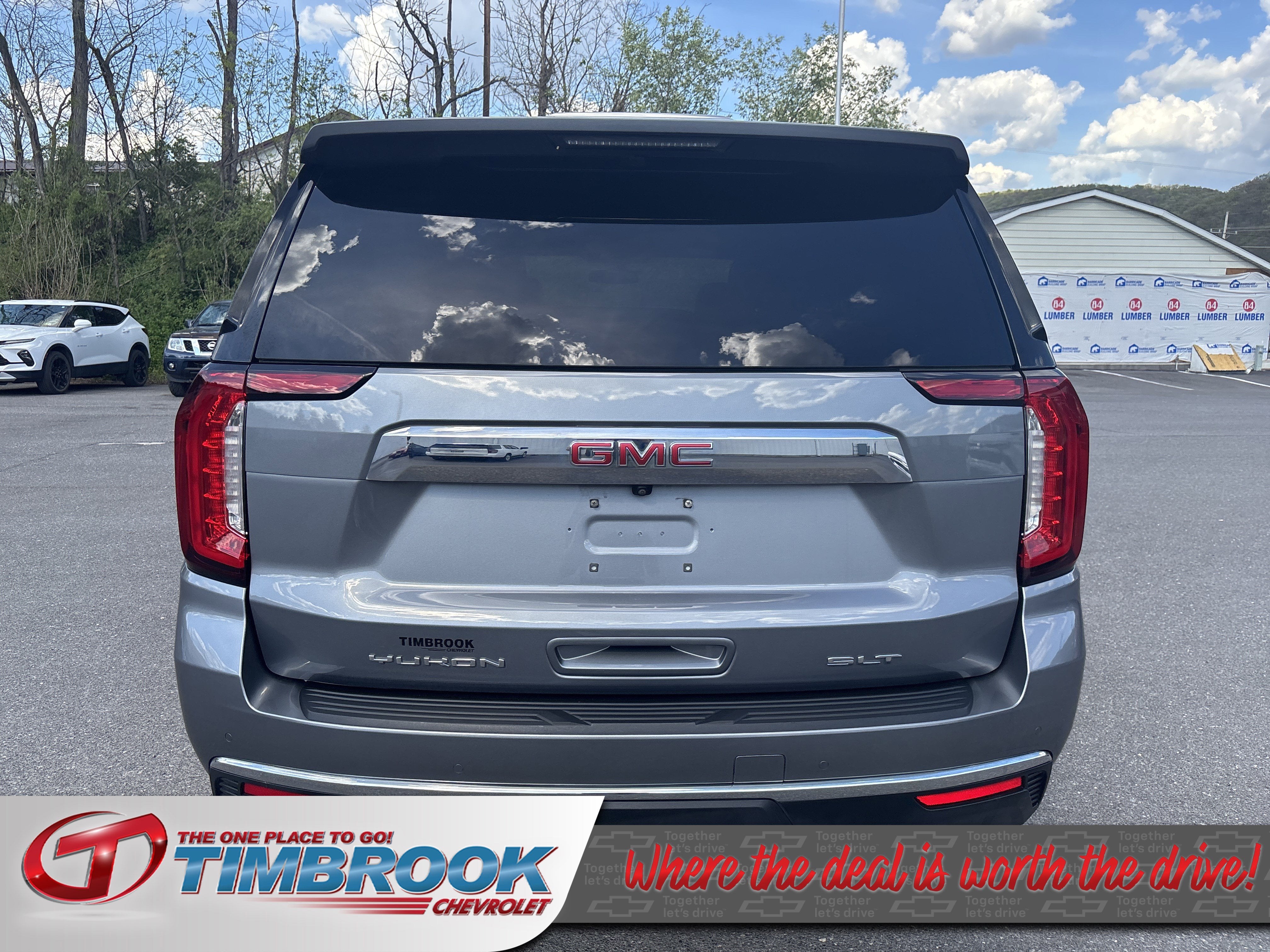 2022 GMC Yukon SLT