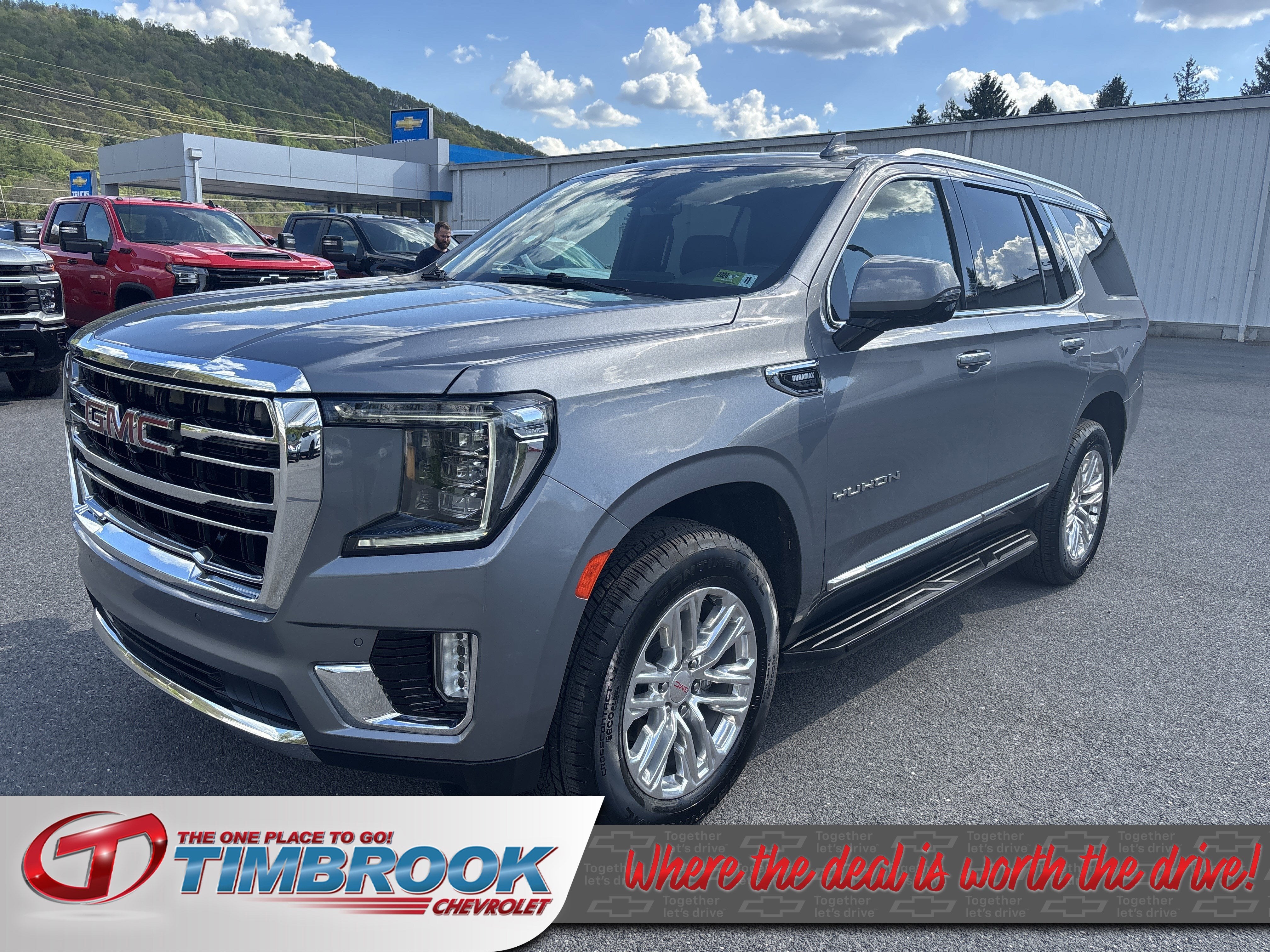 2022 GMC Yukon SLT