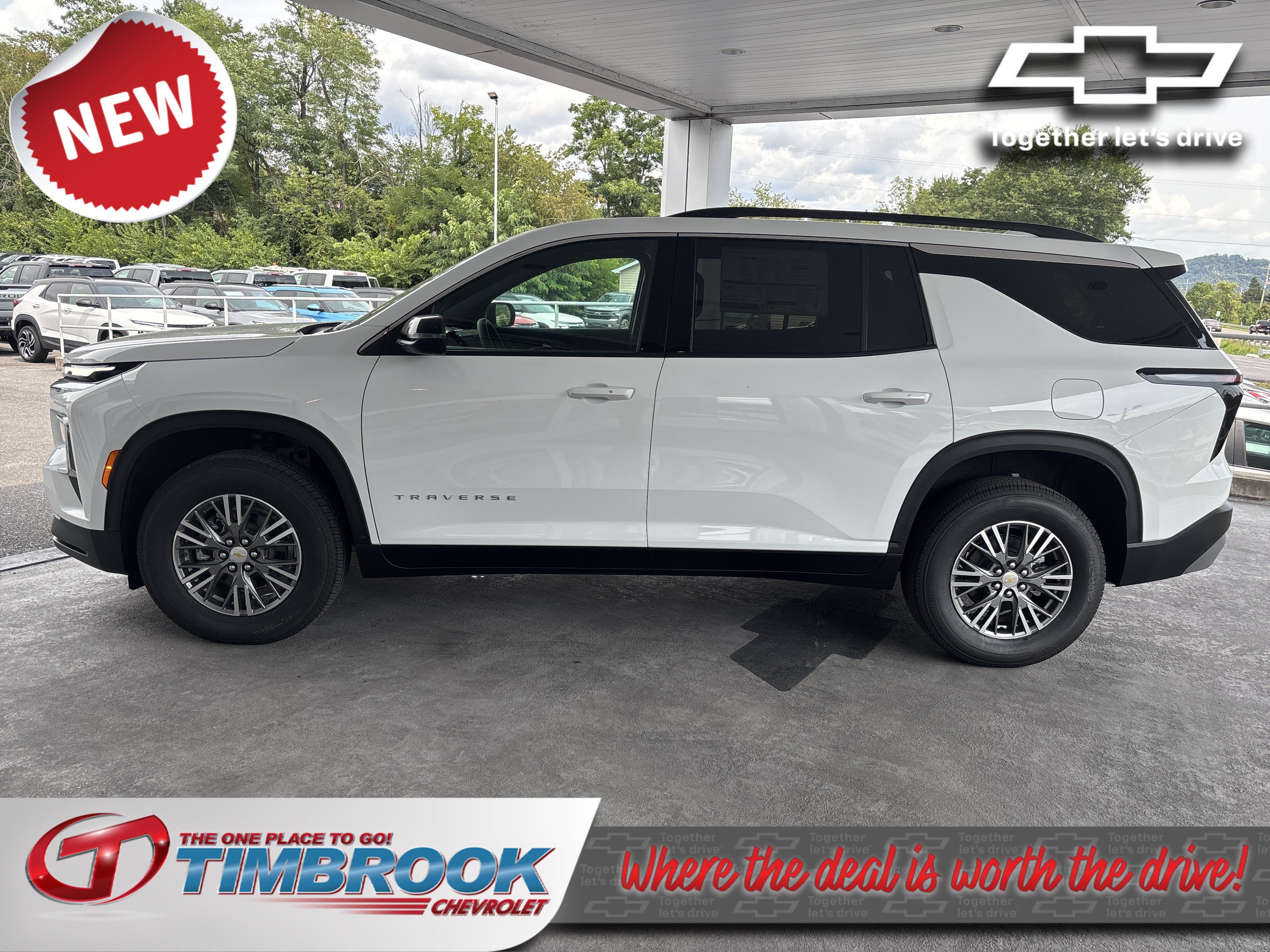 2026 Chevrolet Traverse LT - Photo 6