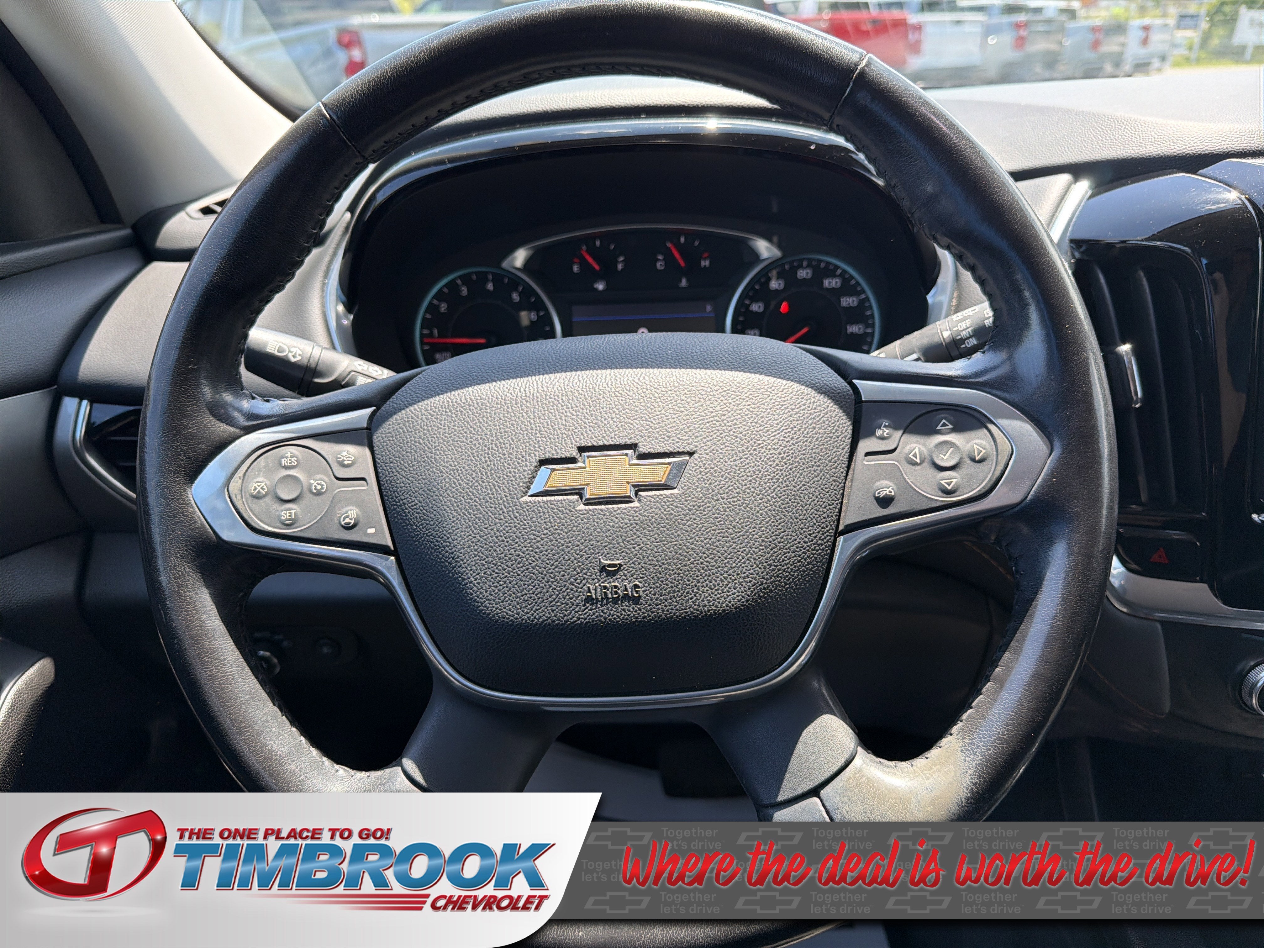 2021 Chevrolet Traverse LT Cloth