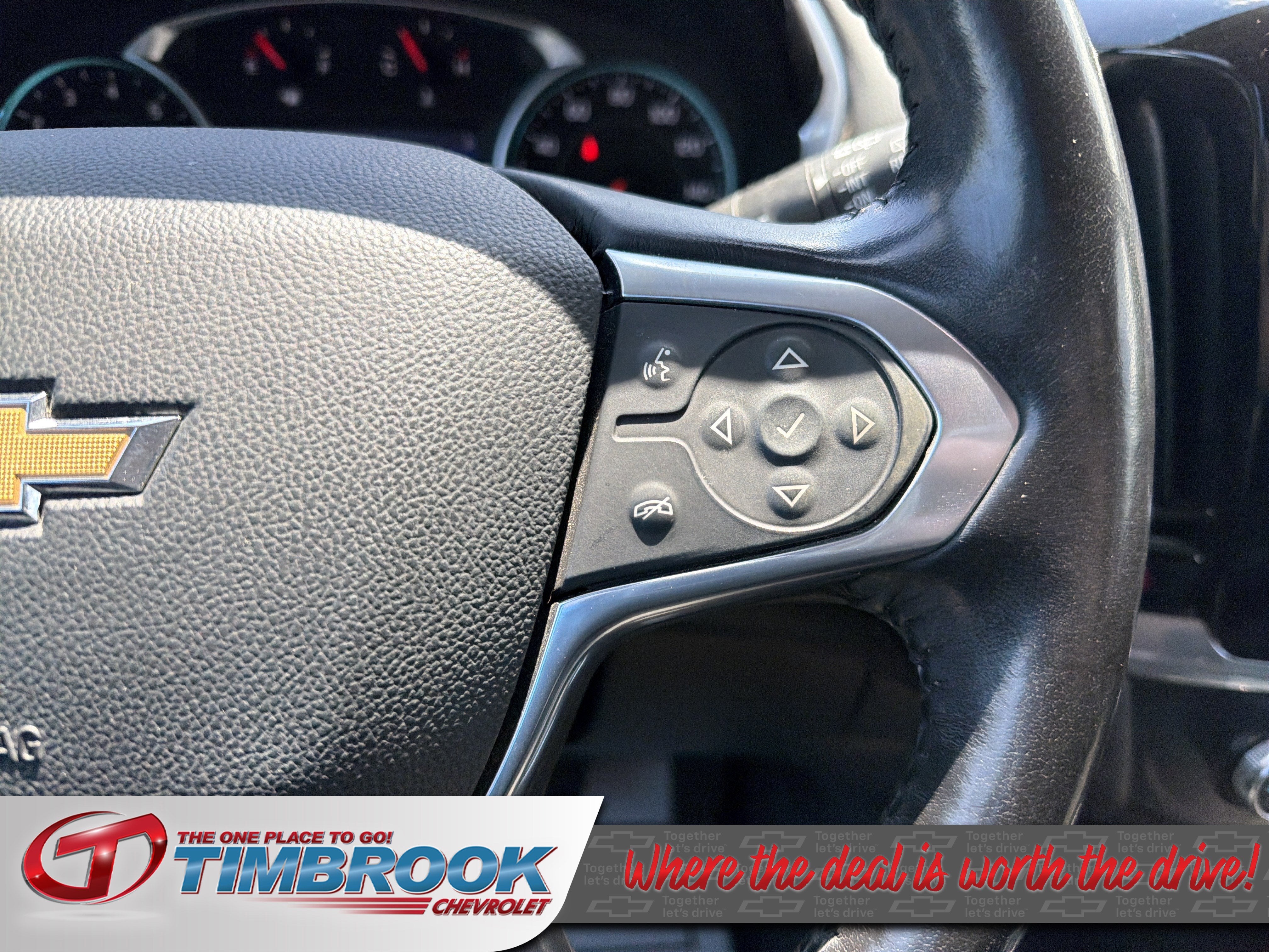 2021 Chevrolet Traverse LT Cloth