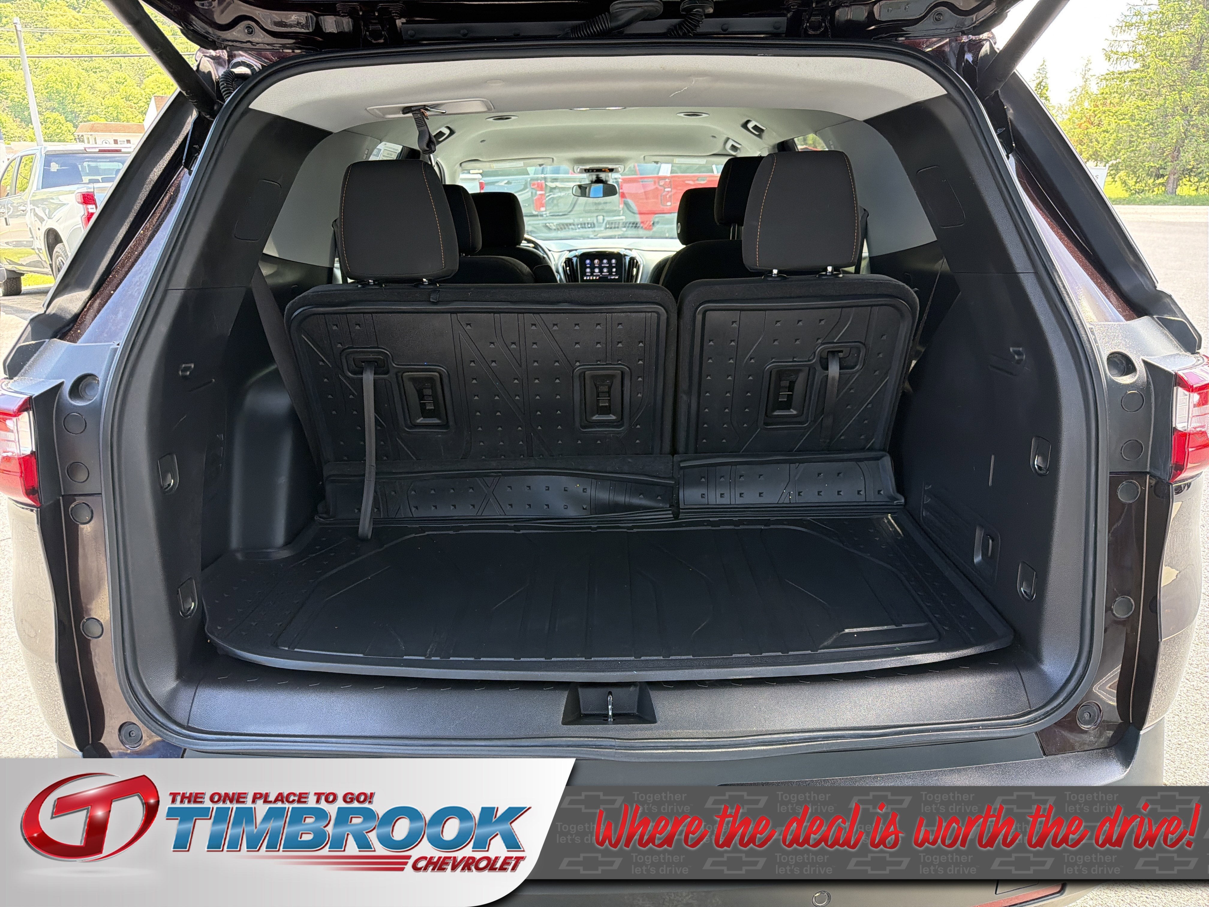 2021 Chevrolet Traverse LT Cloth