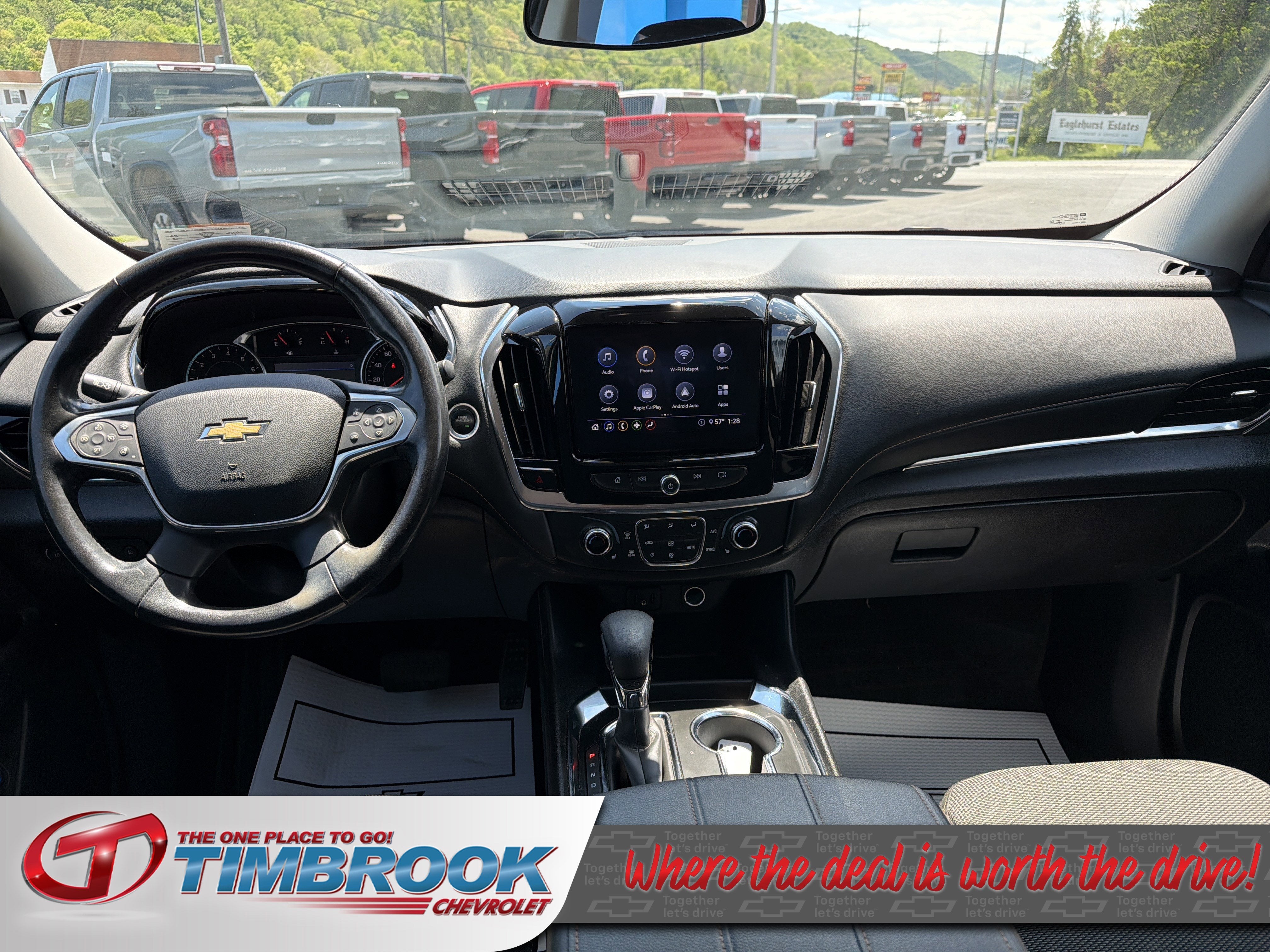 2021 Chevrolet Traverse LT Cloth