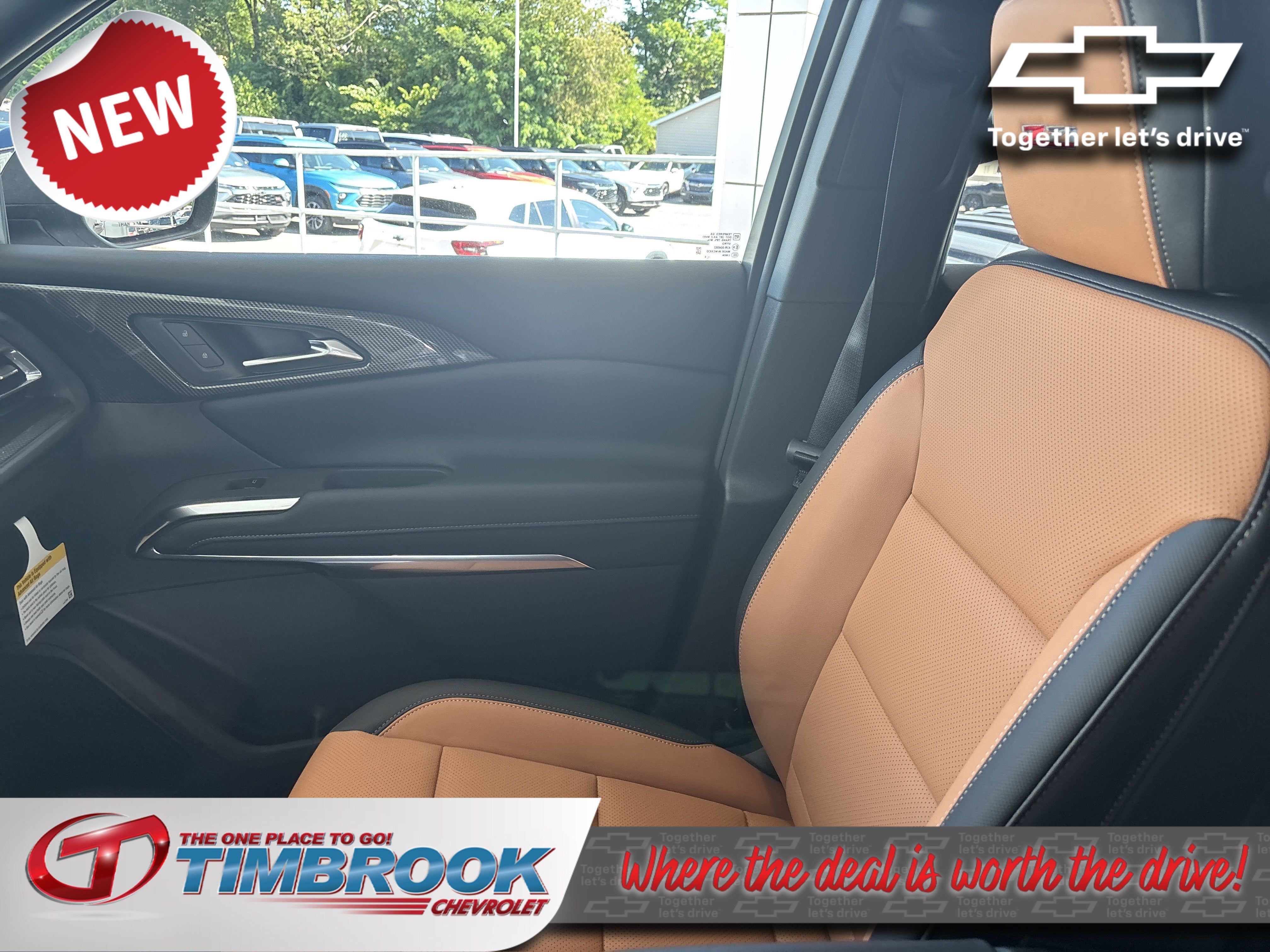 2027 Chevrolet Traverse Z71 - Photo 13