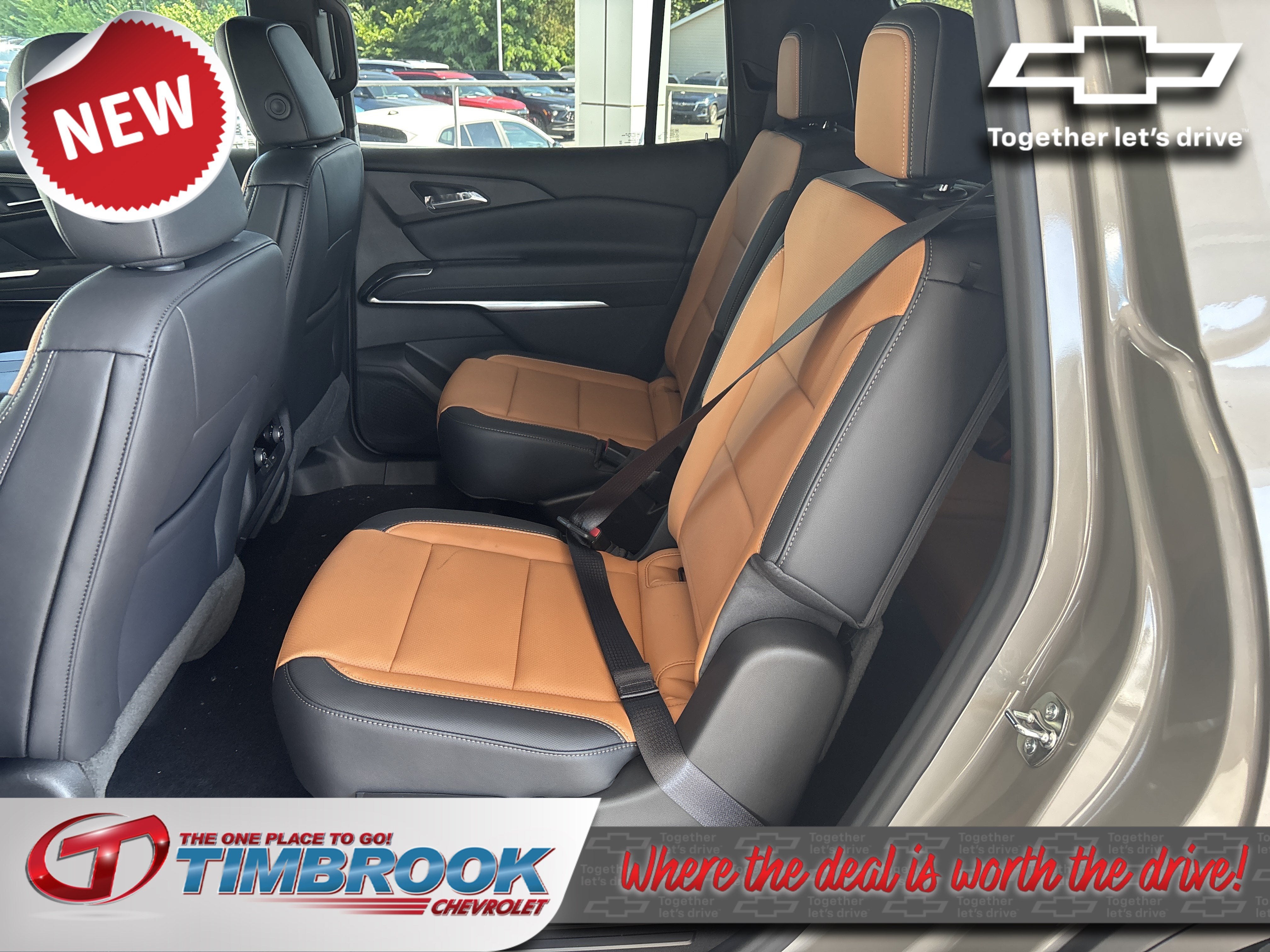 2027 Chevrolet Traverse Z71 - Photo 16