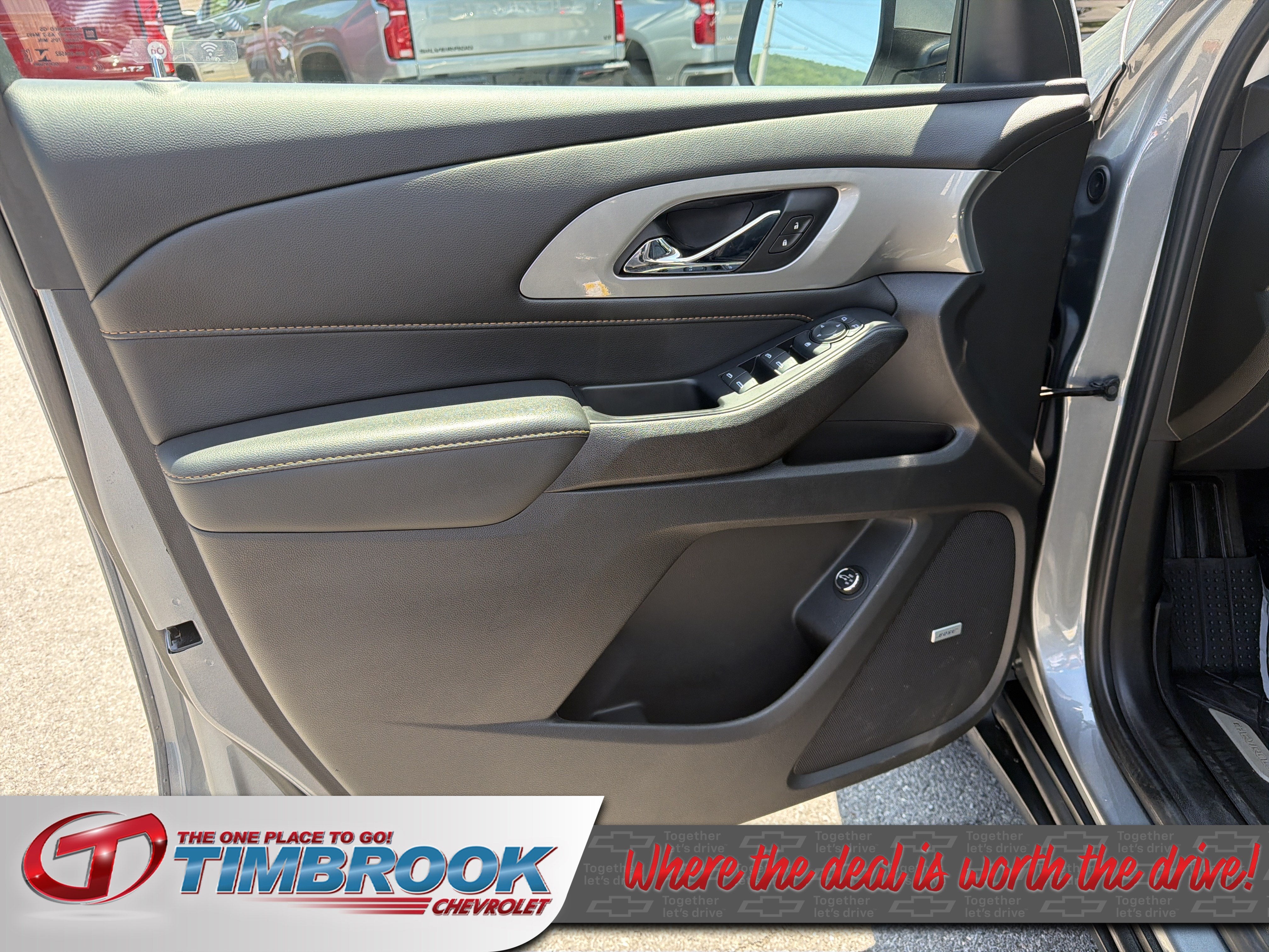 2021 Chevrolet Traverse RS