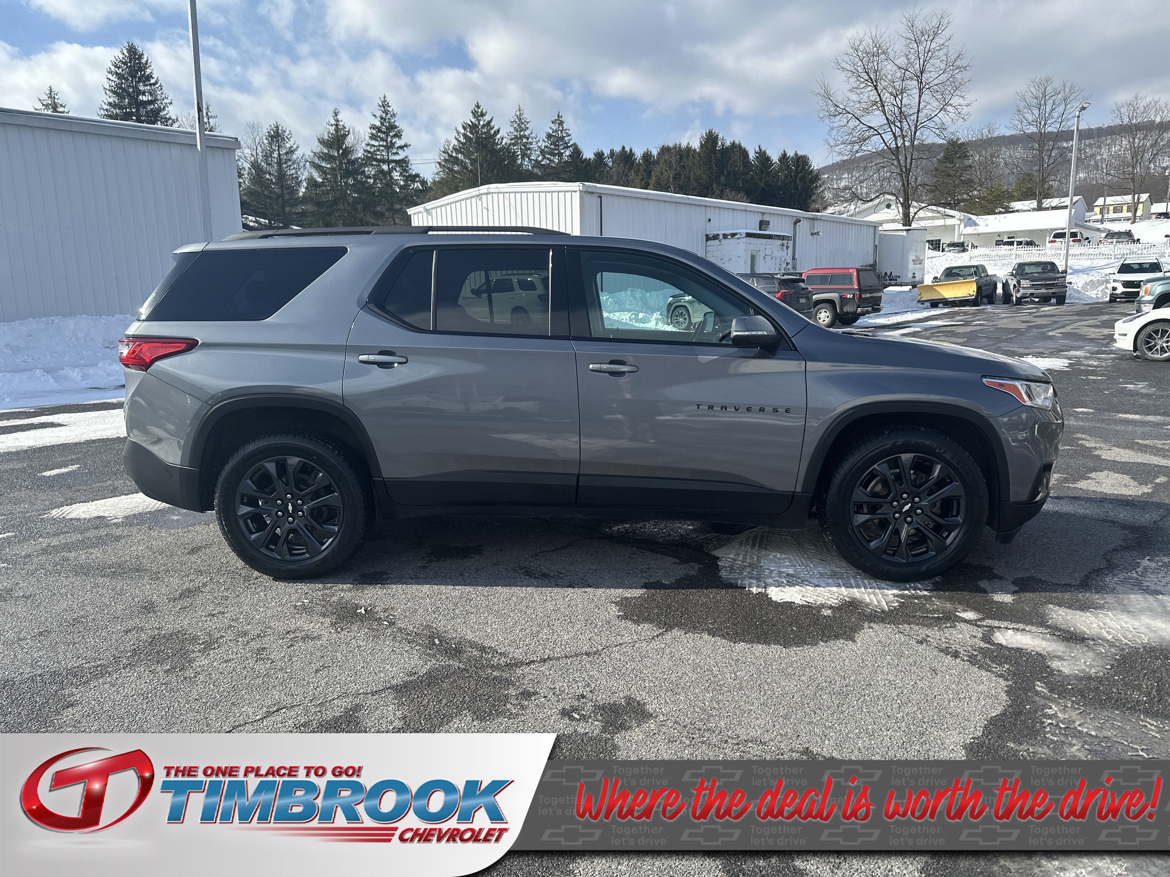 2021 Chevrolet Traverse RS