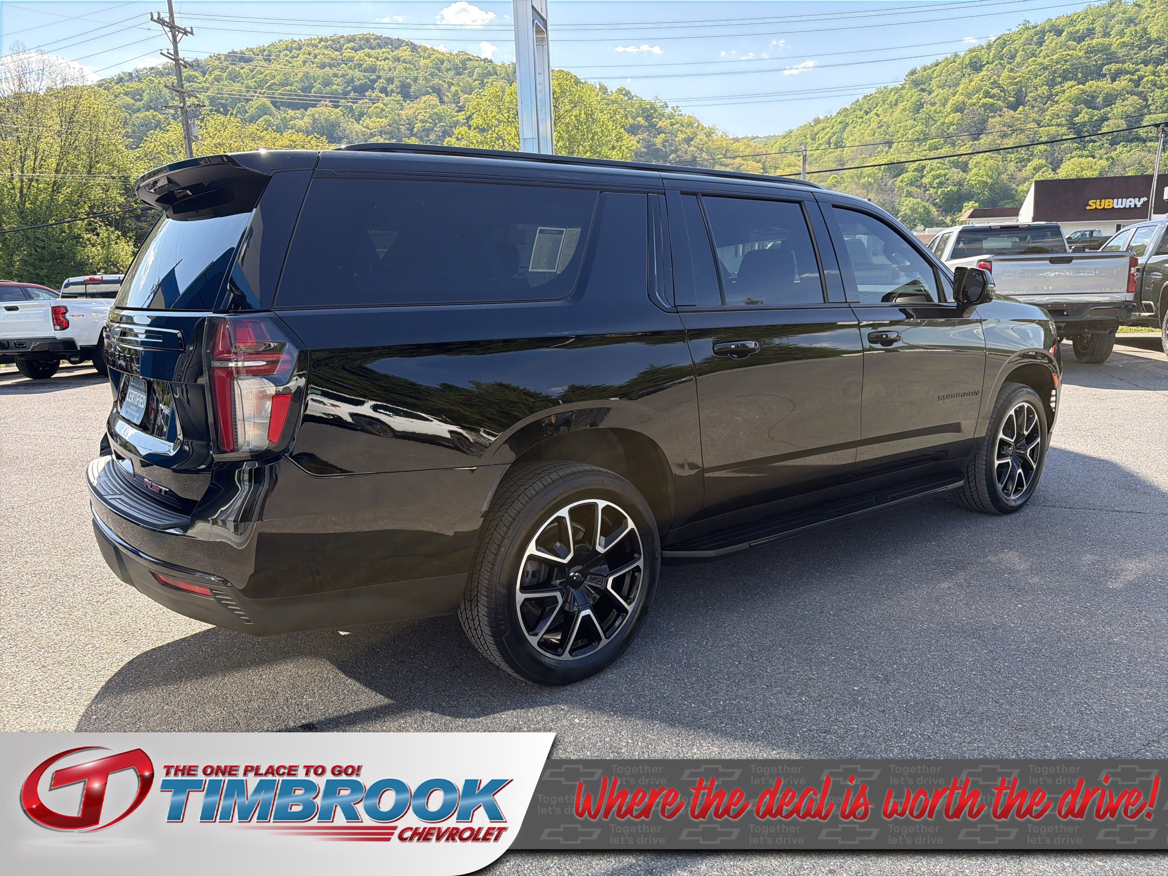 2024 Chevrolet Suburban RST