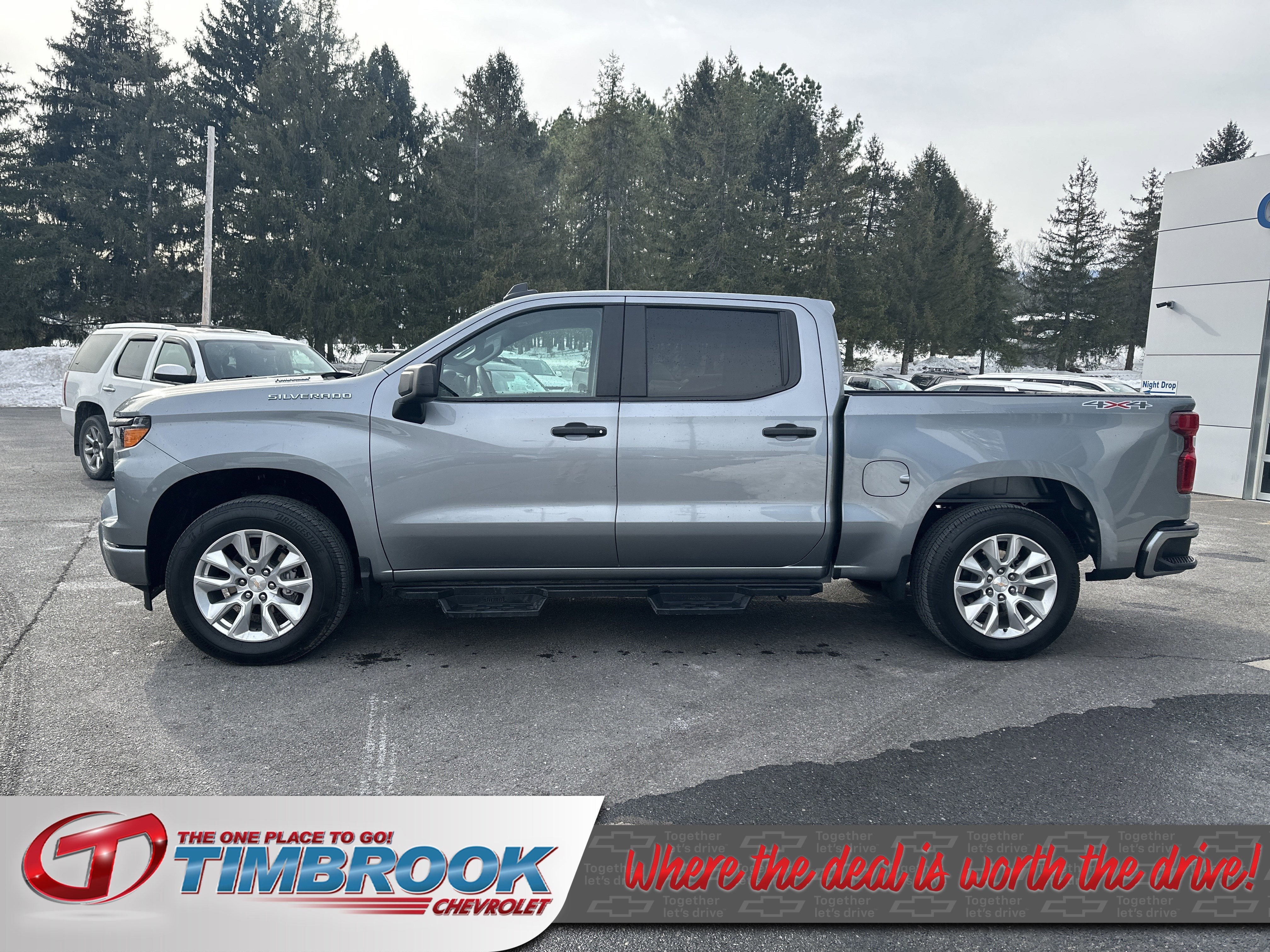 2025 Chevrolet Silverado 1500 Custom