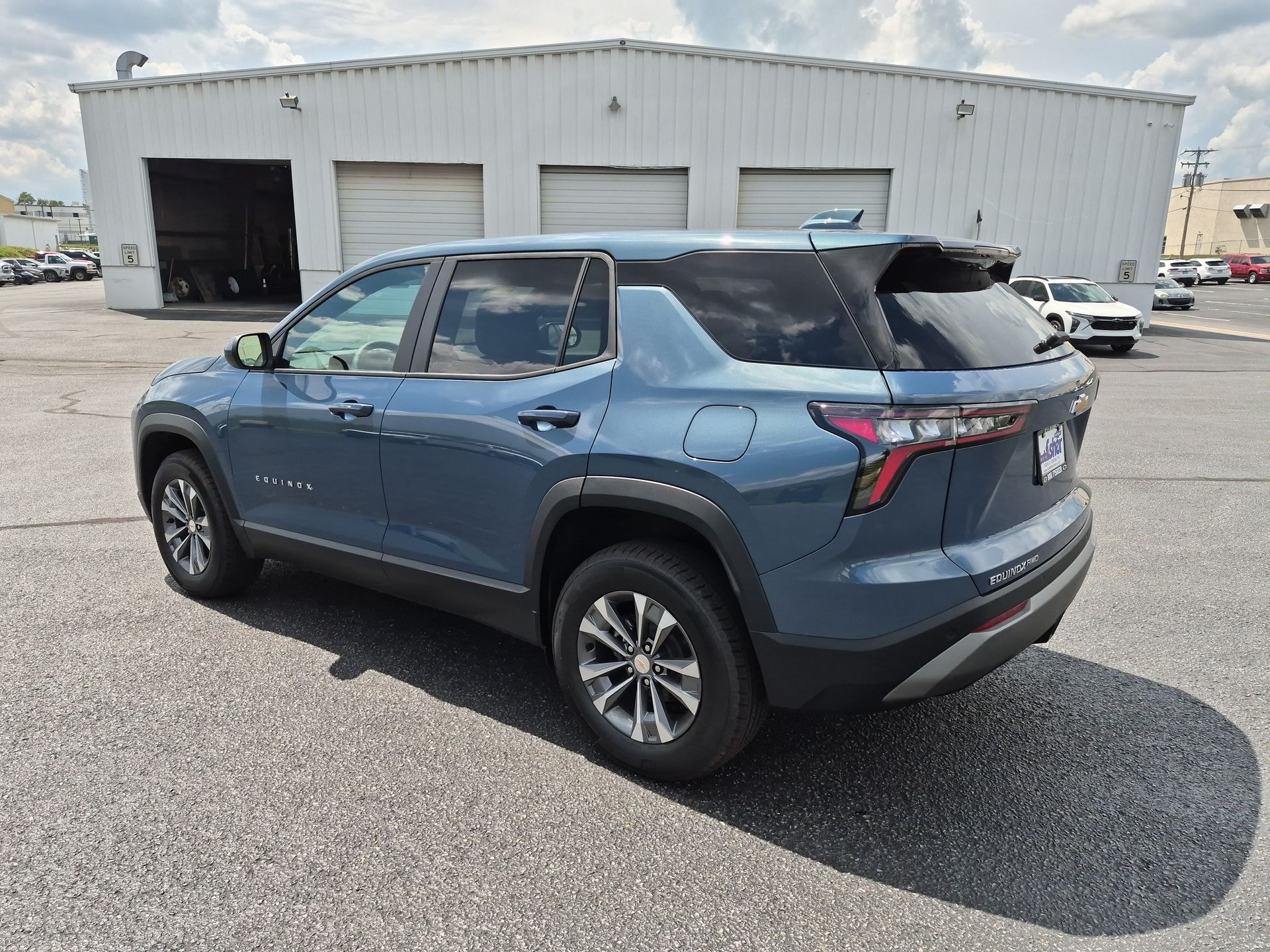 2027 Chevrolet Equinox LT